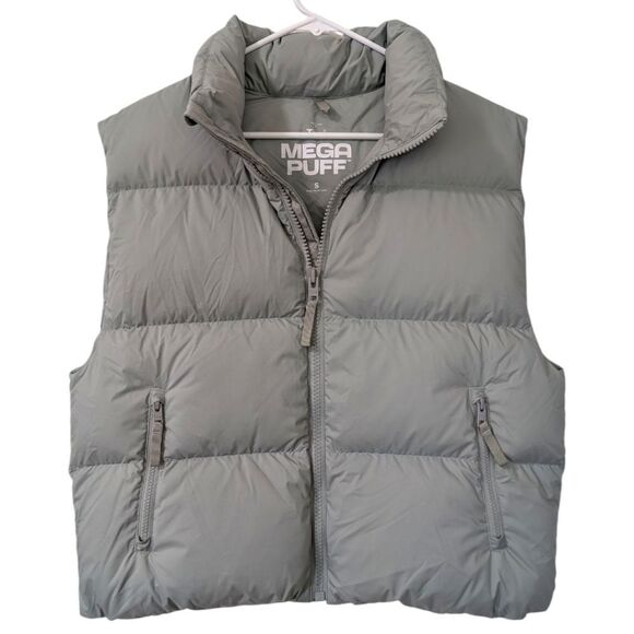 Aritzia TNA Mega Puff Vest - Light Grey/Green - Women's Size S - 700+ Fill Power - Picture 2 of 10
